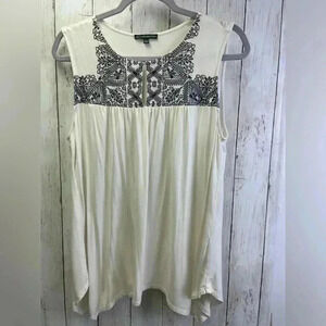 Adrianna Papell sleeveless top with details in collar and bottom size Large